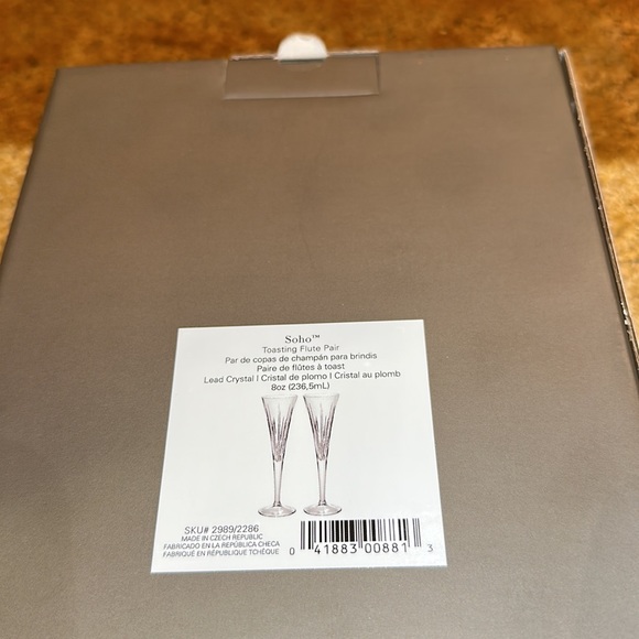 Reed & Barton Soho toasting flute pair - Picture 3 of 6